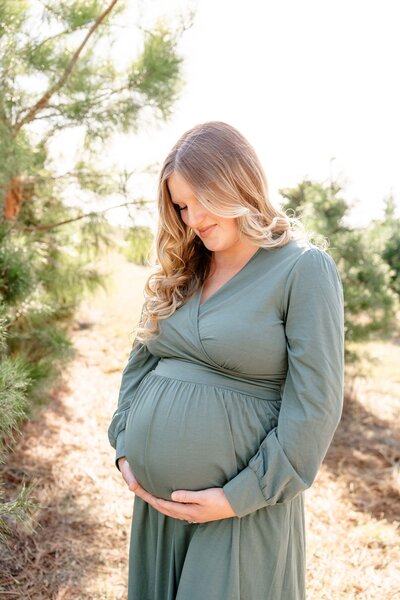 Austin-TX-Christmas-Tree-Farm-Mini-Session-Magnolia-and-Grace-Photography-Co-GinaM-# (1)-39