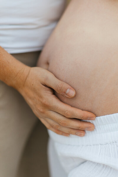 Newborn photography session in Kent by Abigail Scarfe