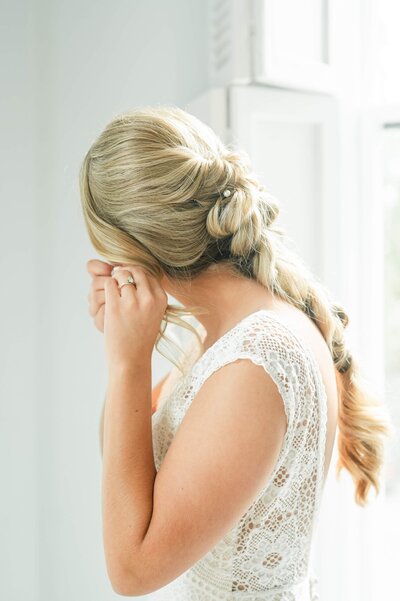Bridal portrait getting ready during wedding day