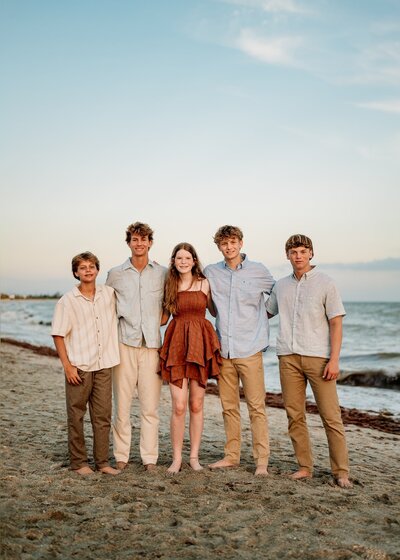 Chasing Creative Family Portraits 2024-51