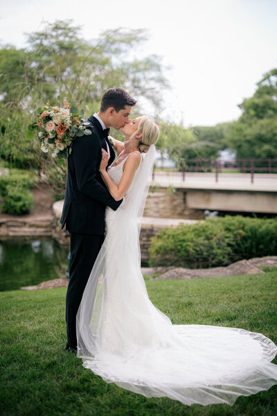 Classic wedding portrait at Hyatt Lodge in Lisle, IL 