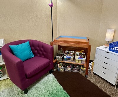 arvada-playroom-therapy-space-12