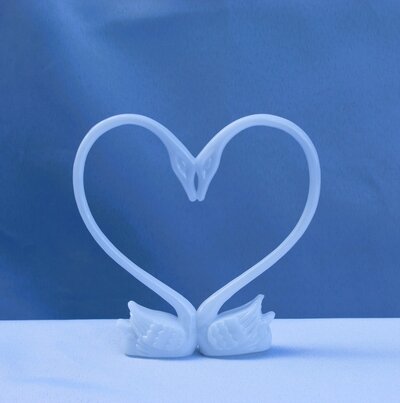 swan heart shape plastic