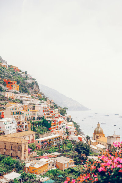 View-town-Positano-flowers-Amalfi-coast-desktop-1