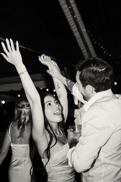 Reception details captured by Oahu wedding photographer.
