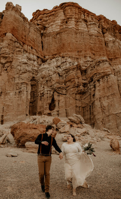 red-rock-canyon-elopement