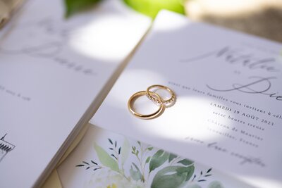 Photo mariage couple sous saule pleureur Normandie