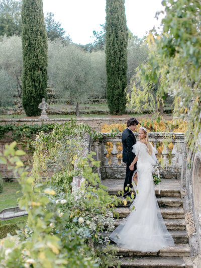 Bride and groom Fall Tuscan wedding at Villa Cetinale