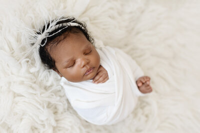 best Maryland newborn photographer, maternity photography near me Crofton MD, best Bowie MD newborn photographer, in home newborn photography Bowie Maryland, baby photographer near me 9376