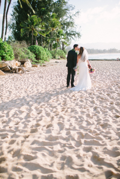 hawaii beach wedding