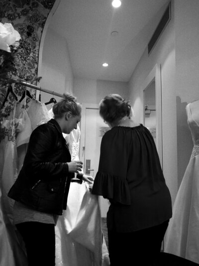 Black and white photo of Edith Elan's bridal industry friends during October New York Bridal Market.