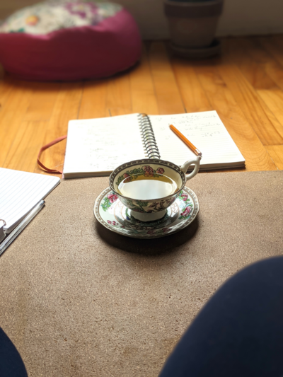 Laura-Sonntag-Coach-Yoga -Somatique -Embodiment - Pleince conscience