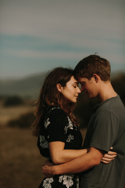 Destination elopement couple at sunset