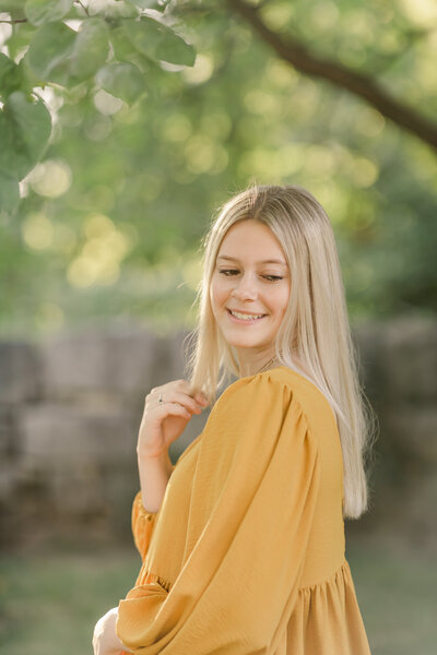 Senior Portrait taken by Senior Portrait Photographer Photography By Billie Jean Bowing Green Kentucky