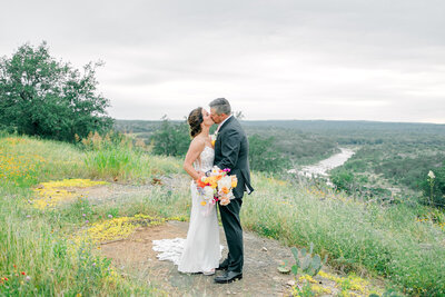 fredericksburg wedding photographer walden retreats