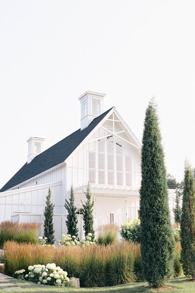 Minnesota Wedding Venue Photography at Redeemed Farm