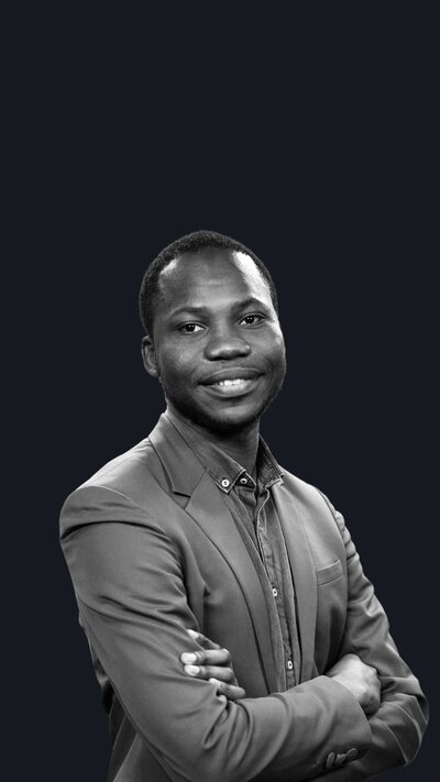 Amed-COULIBALY-Machine-Learning-fond-fonce
