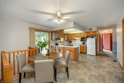 2295 Regional Rd 3 dining area (2)