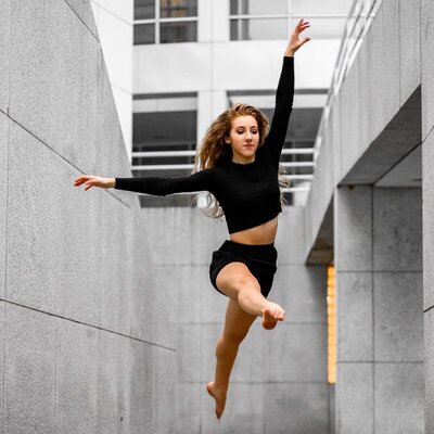 dancer16