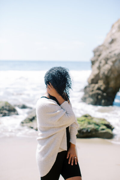 an image of a black woman on a testimonial for therapy intensives for moms of color in Matrescence, across all of Texas.
