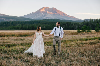 Sparks Lake Oregon Bend Elopement Photographer