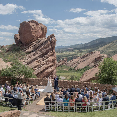 sqaure-red-rocks-wedding