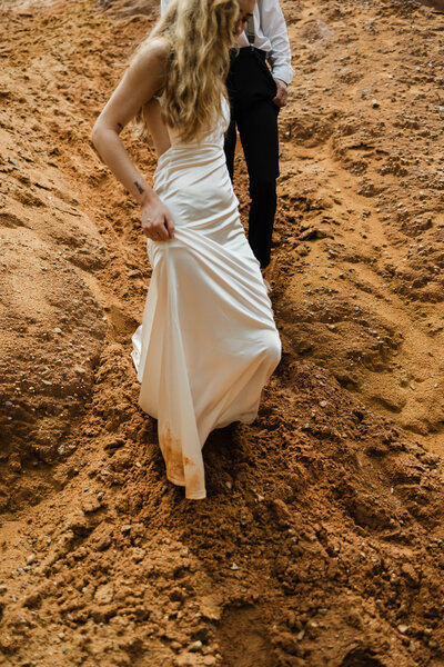 redbluffelopement-118