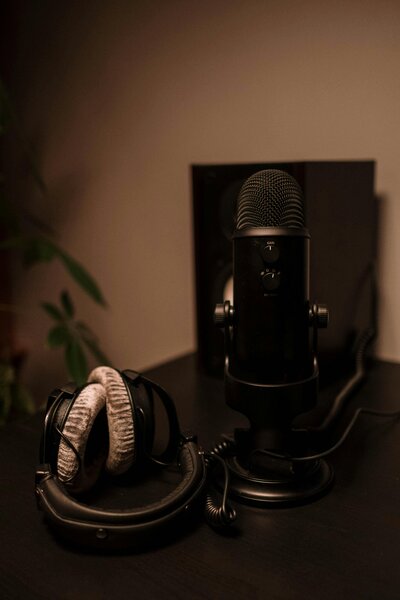 A raw, no-frills mic setup that reflects the unfiltered energy of Perfecting Progression — where real growth starts with real talk.