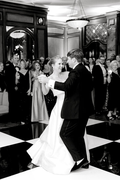Hannah & Jason's Wedding at Hotel Crescent Court Club Perkins Chapel | Dallas Wedding Photographer | Sami Kathryn Photography-199