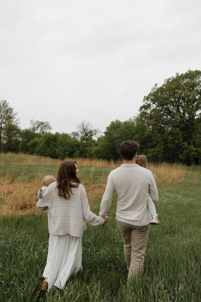 Fargo wedding photographer midwest wedding photographer maternity photographer north dakota wedding photographer 