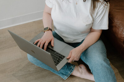 L-hey-ambr-showit-web-designer-in-canada-usa-australia-4