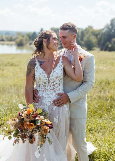 bride and groom St. Louis Wedding Photographers