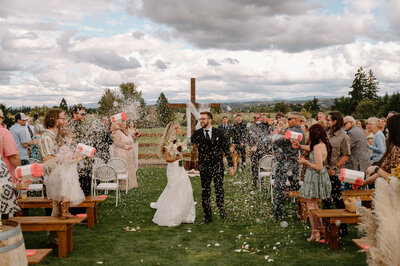 Ceremony picture taken by Oregon Wedding Photographer Forgette Photo