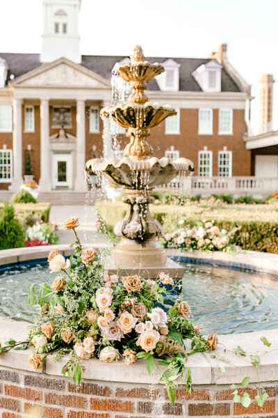 Dominion house guthrie oklahoma wedding fountain with flowers
