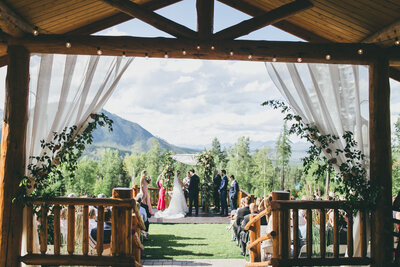 Paddle Ridge Wedding ceremony