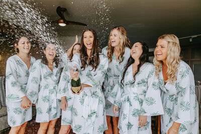 Rachel+Ka'imiWeddingHawaii-JennaLeePictures-53