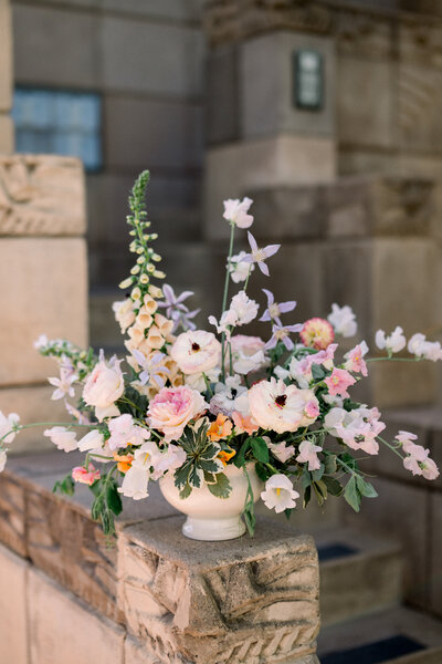 luxury flower centerpiece at Arizona Biltmore Wedding by snapdragon bloom bar
