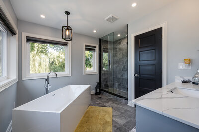 526 View Lake ensuite (1)