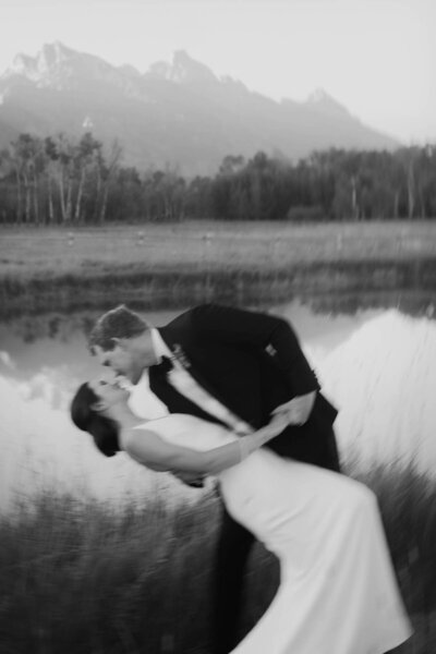 jackson-hole-wyoming-wedding-photographer-kinsey-skye-ellie-stuart-6