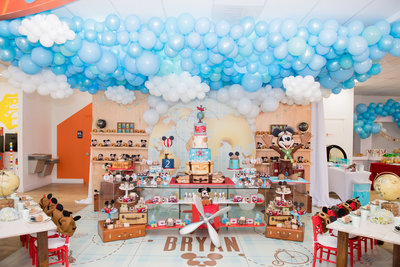 miami-event-planner-one-inspired-party-Mickey-Aviator-1