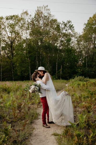 Manistee-Forest-Michigan-Elopement-082021-SparrowSongCollective-Blog-498