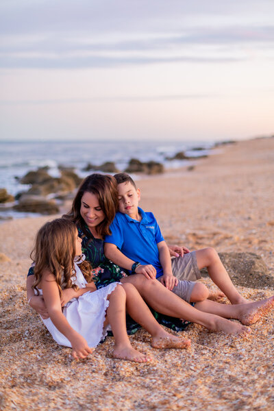 Mackenzie Crisp family portrait on the beach Riley James Photography.
