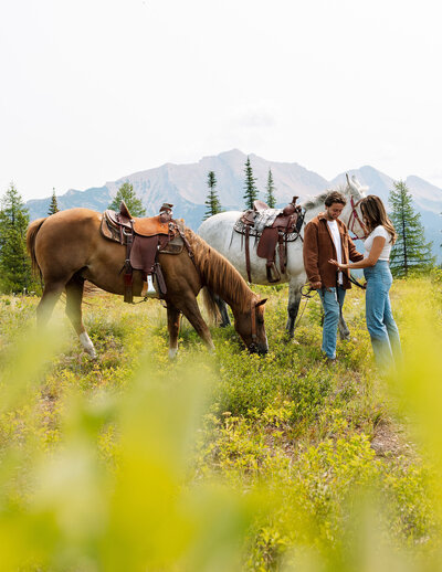 Montana photographer, Haley Jessat. Capturing rocky mountain weddings and elopements in the Flathead Valley.