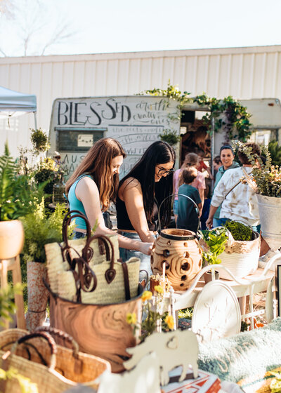 Eastern Iowa's Hippest Vintage and Handmade Market. Shop handmade artisan goods, score some amazing vintage, shop our on-trend mobile boutiques, eat from our delicious food trucks and listen to local live music.