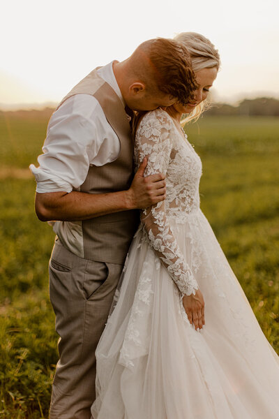 ohio-virginia-best-wedding- elopement-candid-golden-hour-sunset-photographer-grand-lake-saint-marys-ohio-celina-wapakoneta-haley-givens-clark-photography-best-authentic-real-roanoke-lexington-columbus-cincinnati-lima-indianapolis-best-inspo-467