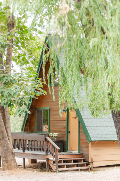 Jars and Lace Wedding Planner