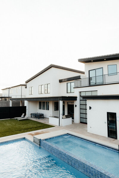 Beezah_FrankiesPlace_ALL-61