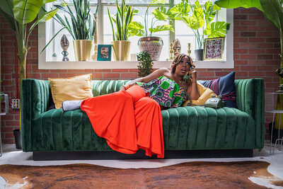 Insatsu Media is a Black photographer who provides lifestyle photos in the Smyrna, Georgia area for Black men and womxn