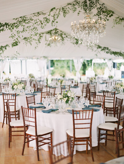 Seattle wedding vendor spotlight - Simply by tamara nicole wedding planners create this stunning lakeside recpetion 