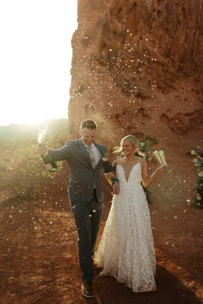 Las-Vegas-Wedding-and-Elopement-Photographer-137